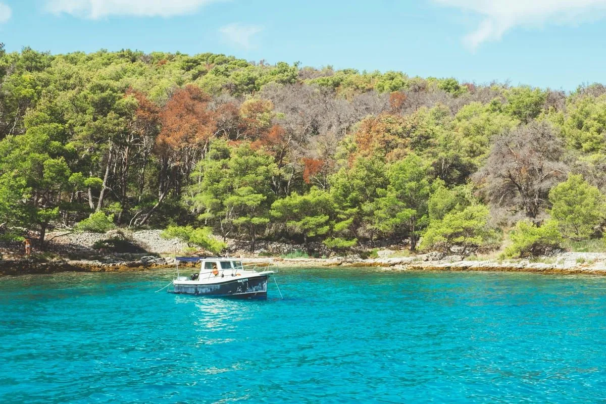Wassertemperatur Kroatien: Alle Monate, alle Regionen (2026)