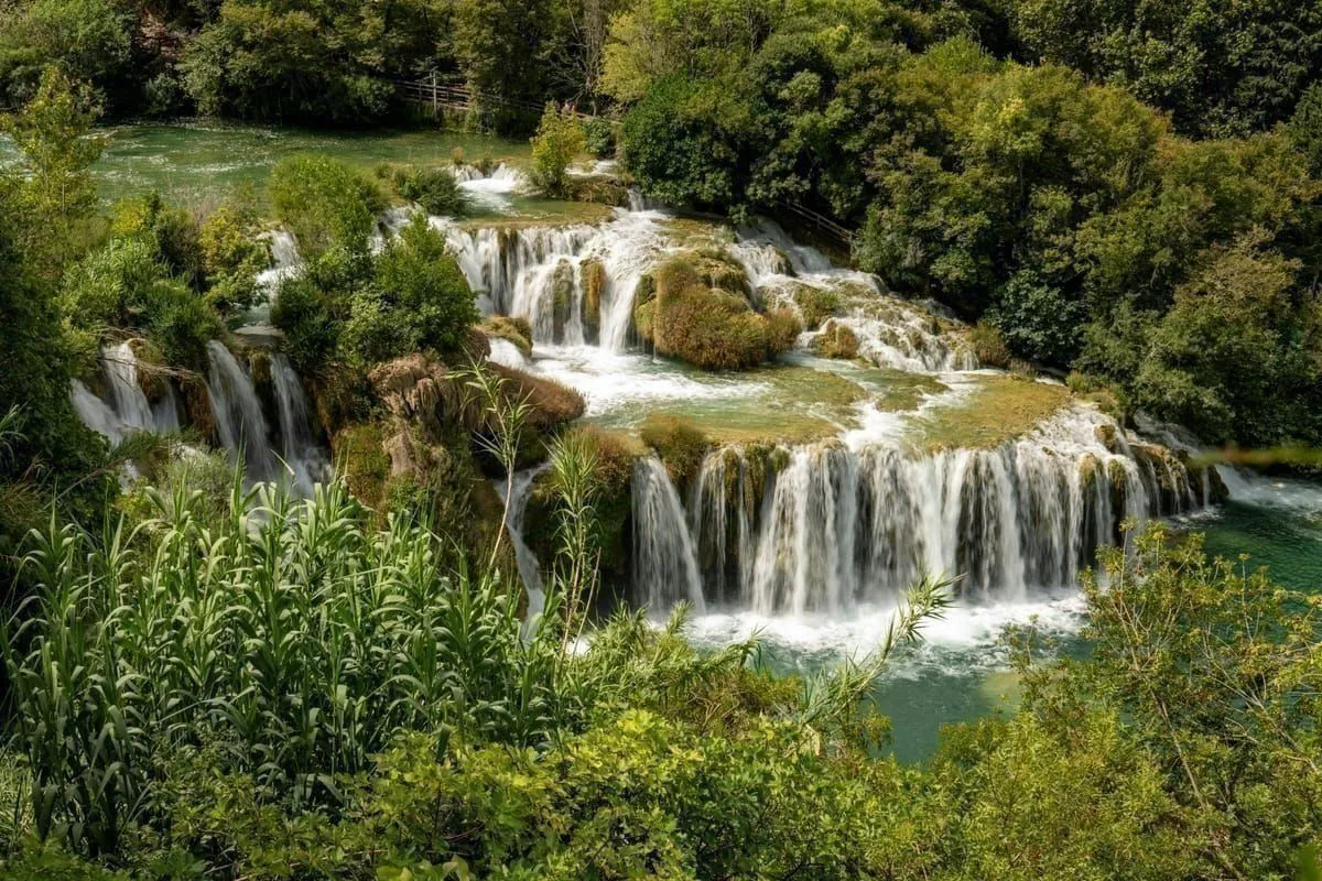 Krka Nationalpark: Skradin oder Lozovac? Der beste Eingang für dich (2026)