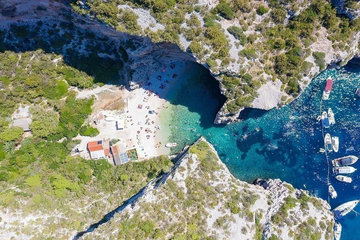 15 geheime Buchten in Kroatien, die kaum jemand kennt (2026)