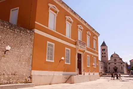 Taxi in Zadar: Bolt, Uber & klassische Taxis (2026)