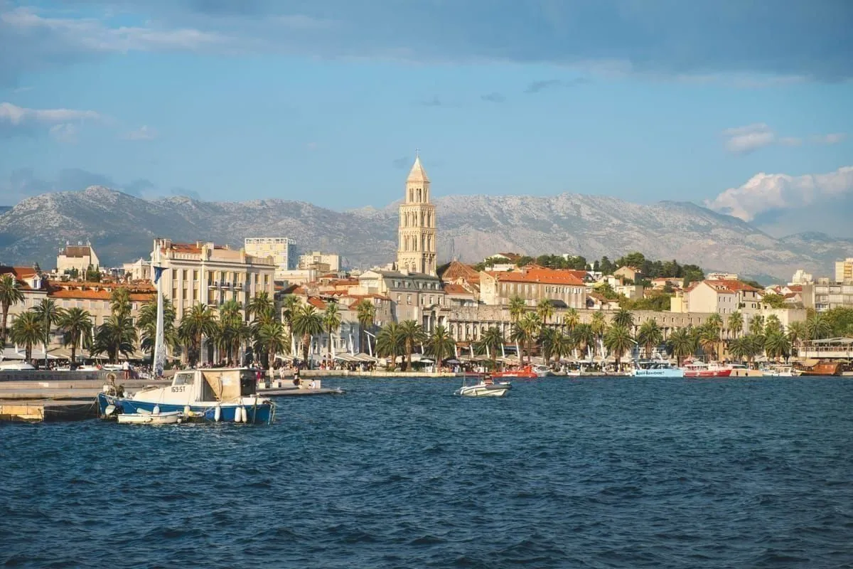 Teambuilding in Split: Stadt als Basis, Abenteuer in Reichweite (2026)