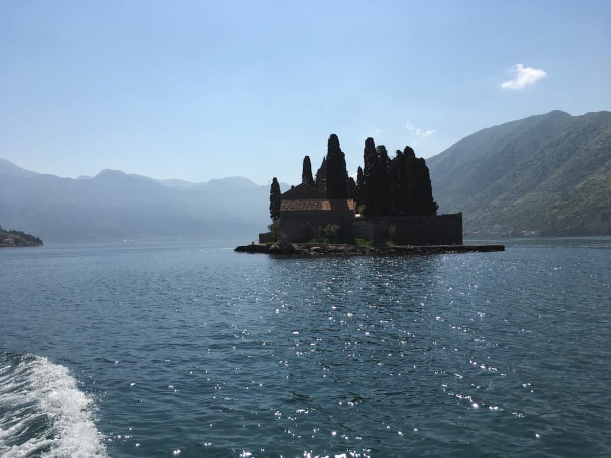 Blick auf die Berge hinter Dubrovnik Richtung Montenegro