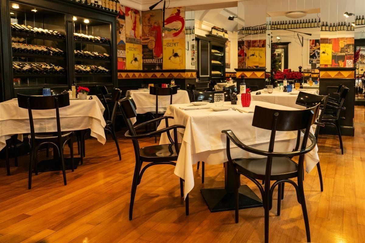 Gegrillter Fisch in einer Konoba auf Čiovo