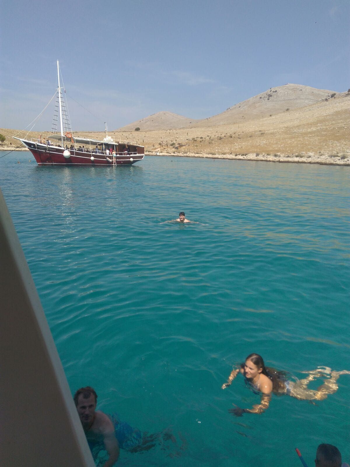 Luftaufnahme der kargen Kornati-Inseln