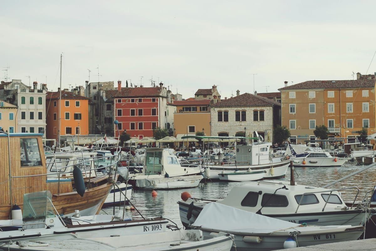 Die orthodoxe Kirche Sveti Spiridon in Peroj, Istrien