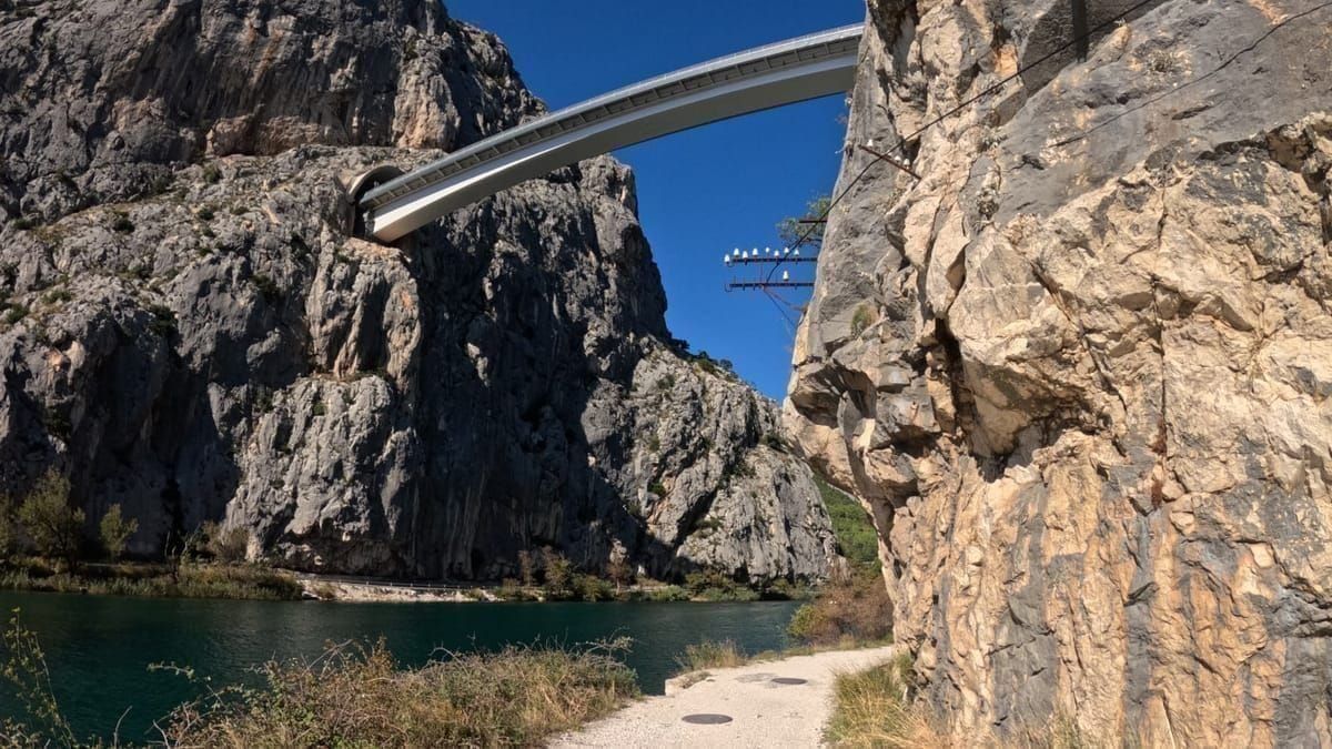 Cetina-Schlucht bei Omiš