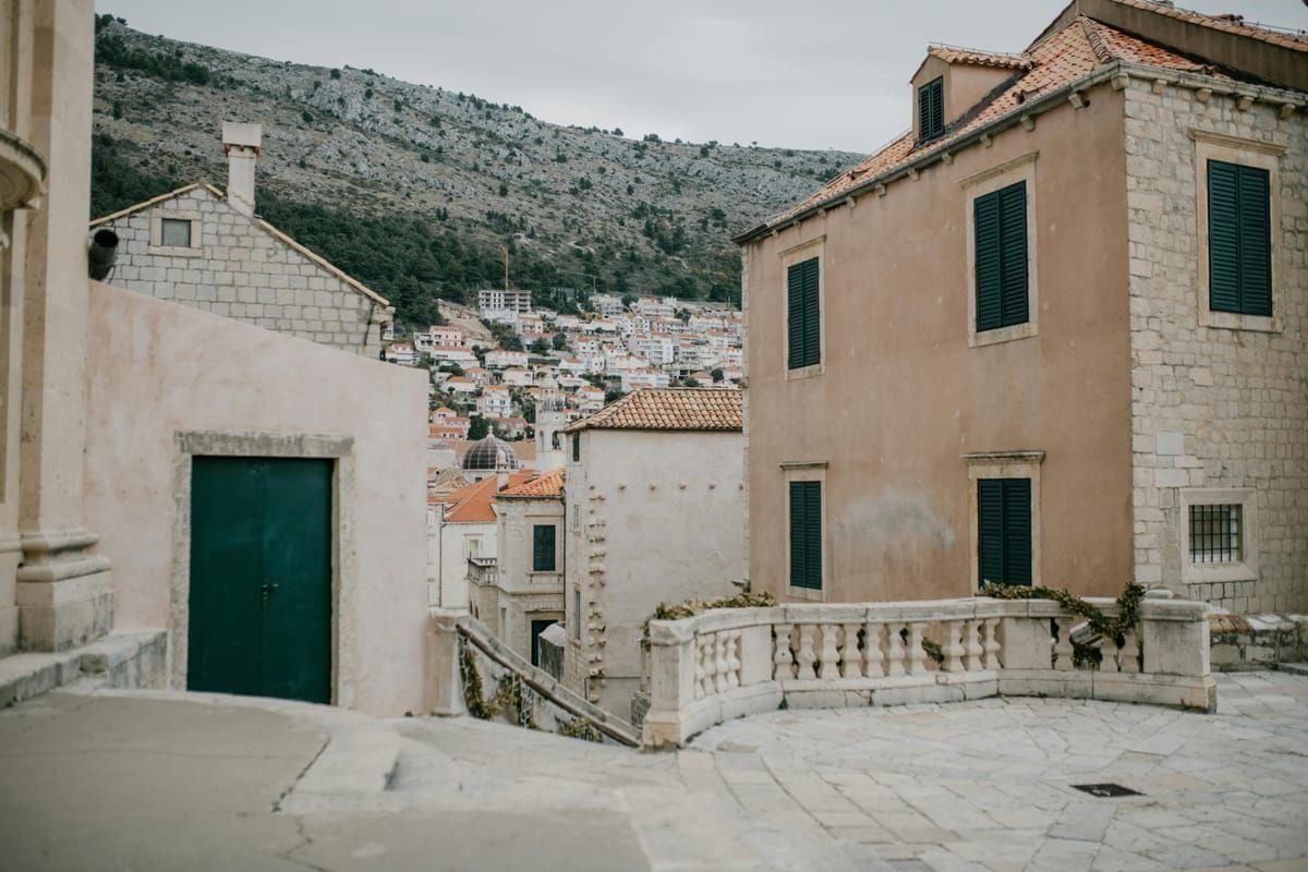 Traditionelles Gasthaus in der Region Lika