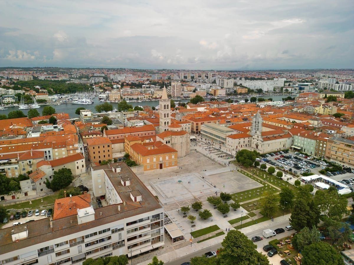 Shuttlebus am Flughafen Zadar