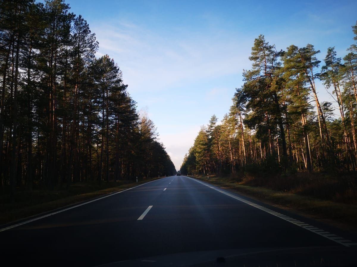 Verkehr auf der Tauernautobahn in Österreich