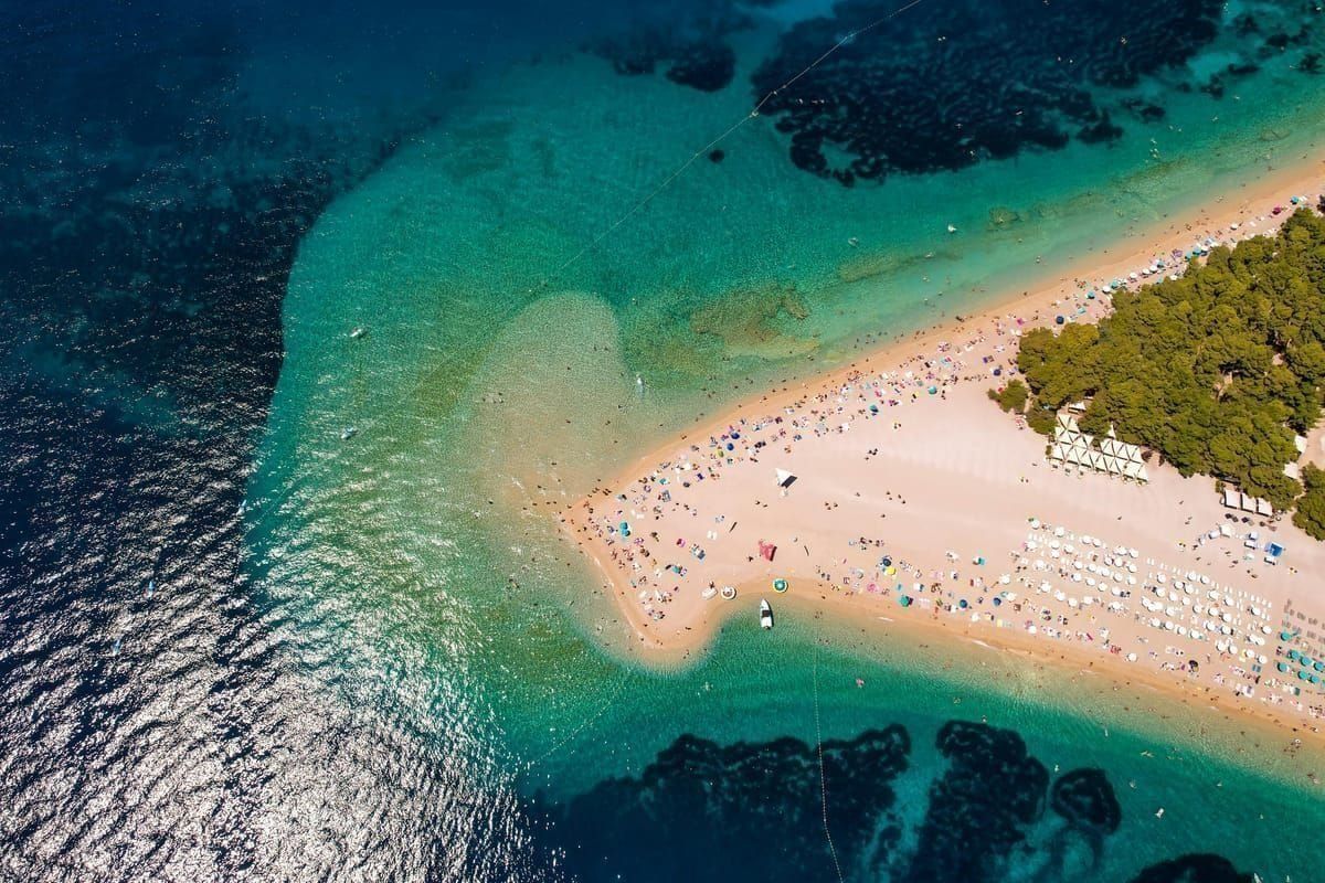 Zlatni Rt Waldpark mit Meer