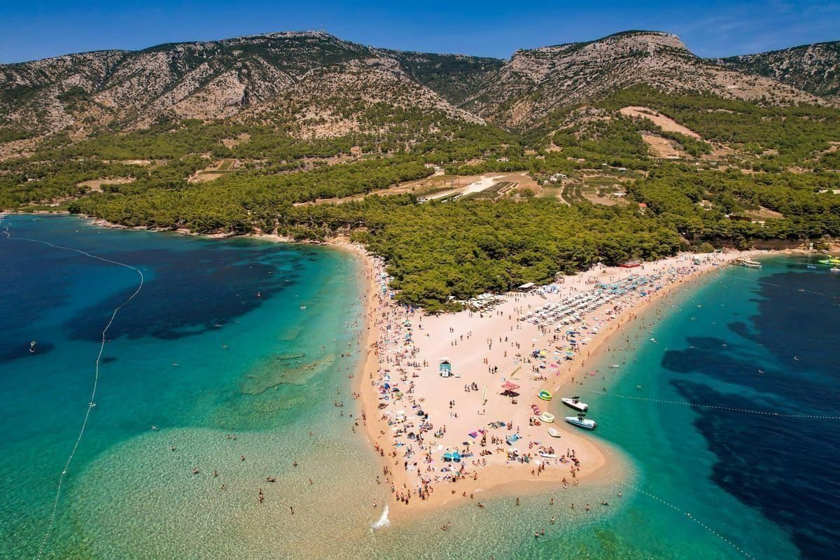 Blick vom Vidova Gora auf Zlatni Rat